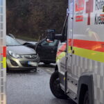 Seevetal - 2 PKW frontal zusammengestoßen - 1 Verletzter