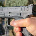 icsilviu-gun-7050145_1920