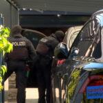 Durchsuchung der Autos